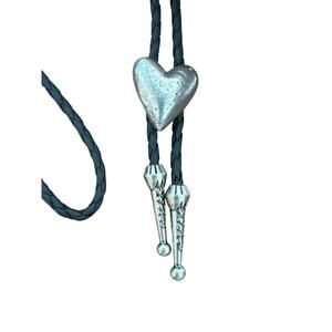 Pewter Heart Bolo Tie Cowboycore Western Necklace